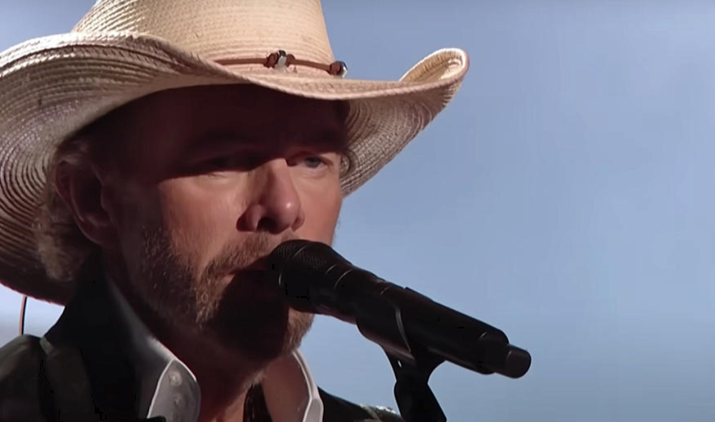 Toby Keith Overwhelmed by Response to ‘Don’t Let the Old Man In’ Performance