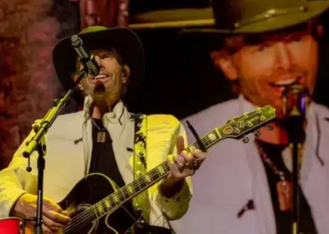 Toby Keith Makes Triumphant Return To Stage With Las Vegas Show