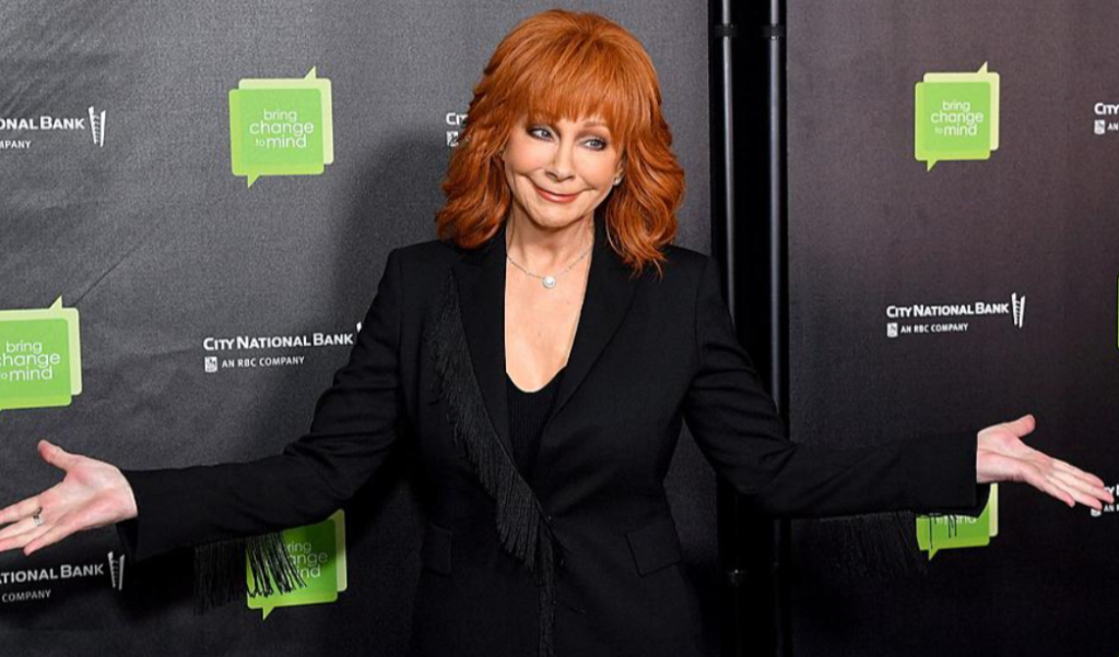 Reba McEntire to Sing the National Anthem at the 2024 Super Bowl ...