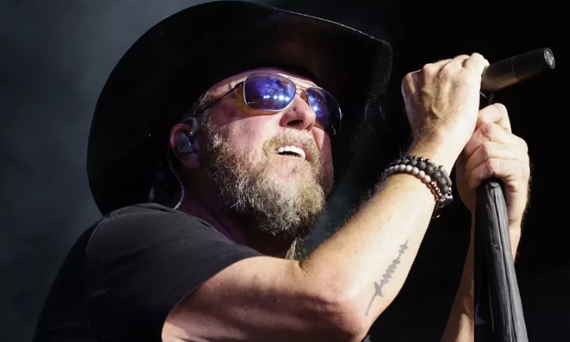 Colt Ford hospitalized after heart attack