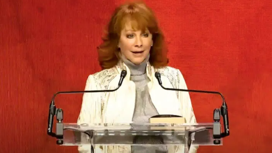 Reba Gives Moving Speech Upon Receiving Western Heritage Awards’ Lifetime Achievement Award