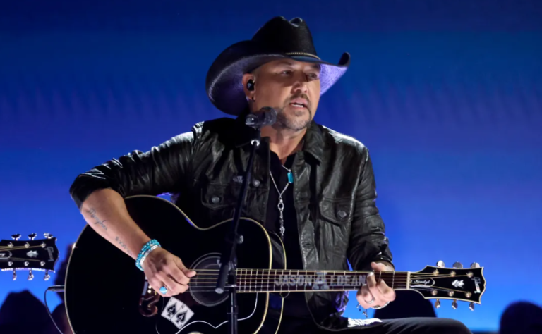 Jason Aldean Pays Tribute to Toby Keith With Emotional ACM Performance ...