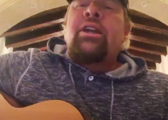 Toby Keith Honored Two Country Icons With Acoustic Cover Of 70s Country Hit