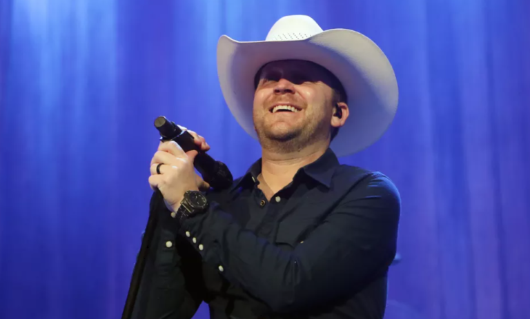 Justin Moore Delivers ‘Twangy,’ ‘Tongue-In-Cheek’ Views On Country Music