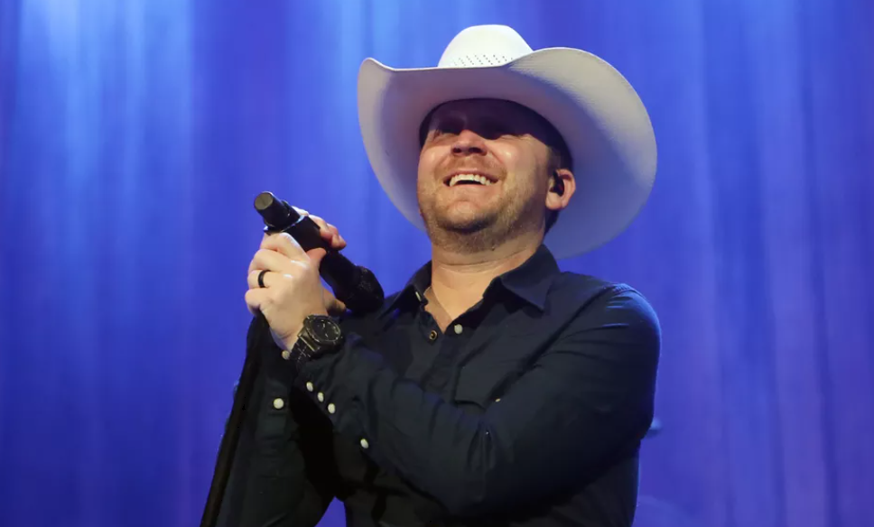 Justin Moore Delivers ‘Twangy,’ ‘Tongue-In-Cheek’ Views On Country Music