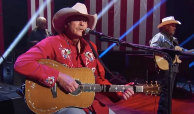 Alan Jackson Sings “America The Beautiful” For 4th Of July Special ...