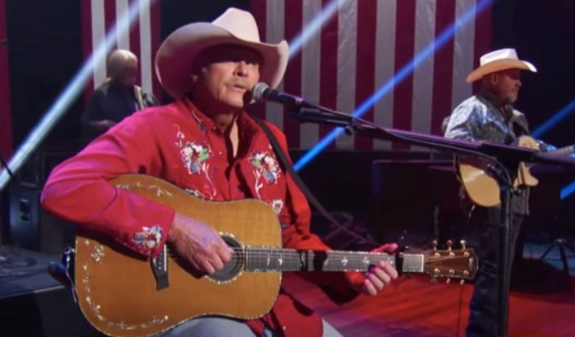 Alan Jackson Sings “America The Beautiful” For 4th Of July Special