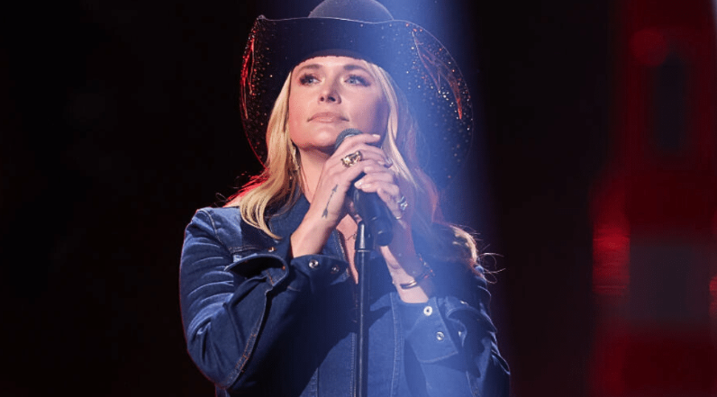 Miranda Lambert Once Again Halts Show To Call Out Concertgoers, “It’s Always The Girls”