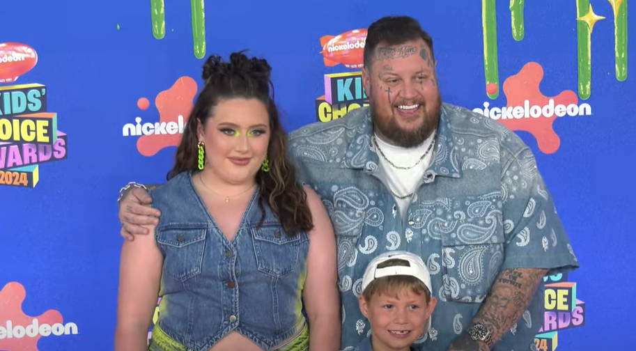 Jelly Roll Walks Red Carpet With Both Kids For The First Time