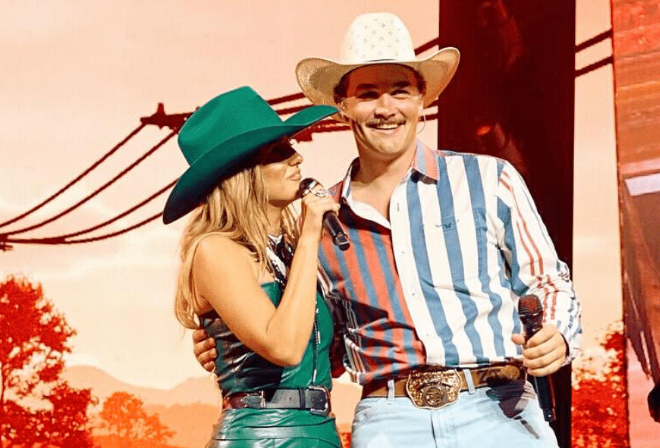 Zach Top Joins Lainey Wilson On Stage To Cover a Johnny Paycheck Classic