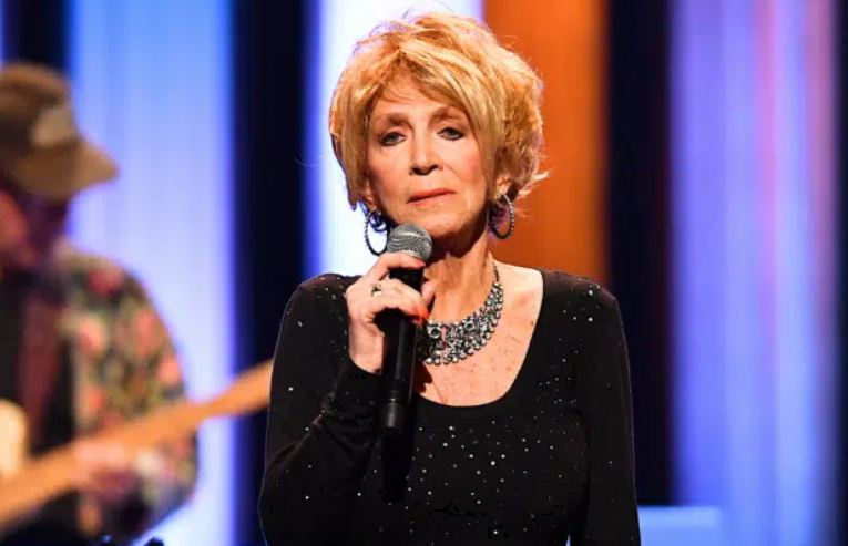 Country Legend Jeannie Seely Hospitalized