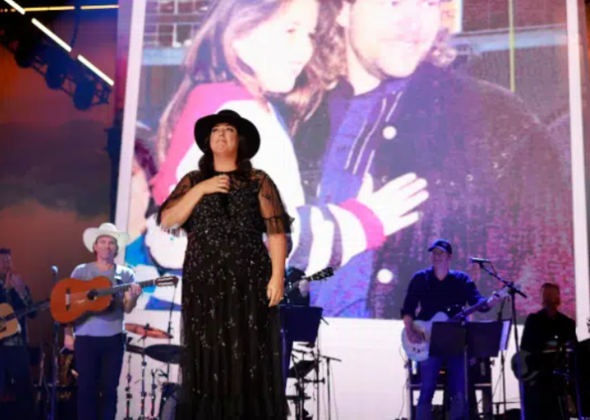 Toby Keith’s Daughter Krystal Honors Him With “Don’t Let The Old Man In” Cover At Tribute Concert