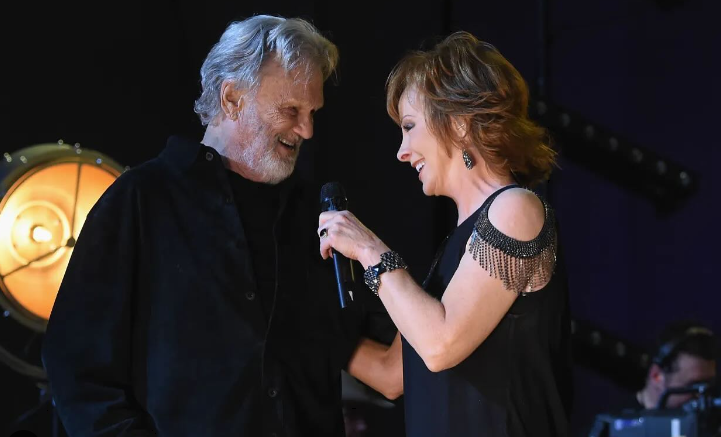 Reba McEntire + More Mourn Kris Kristofferson’s Death: ‘A Kind Soul