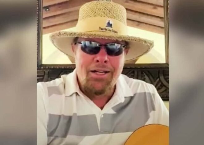 Revisit Toby Keith’s Acoustic Cover Of A Beloved Elvis Song