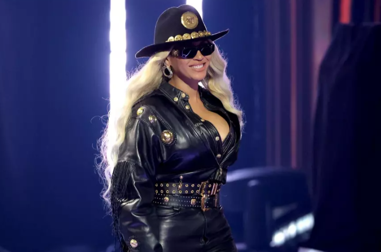 Beyoncé to Perform ‘Cowboy Carter’ Songs at NFL Christmas Halftime Show