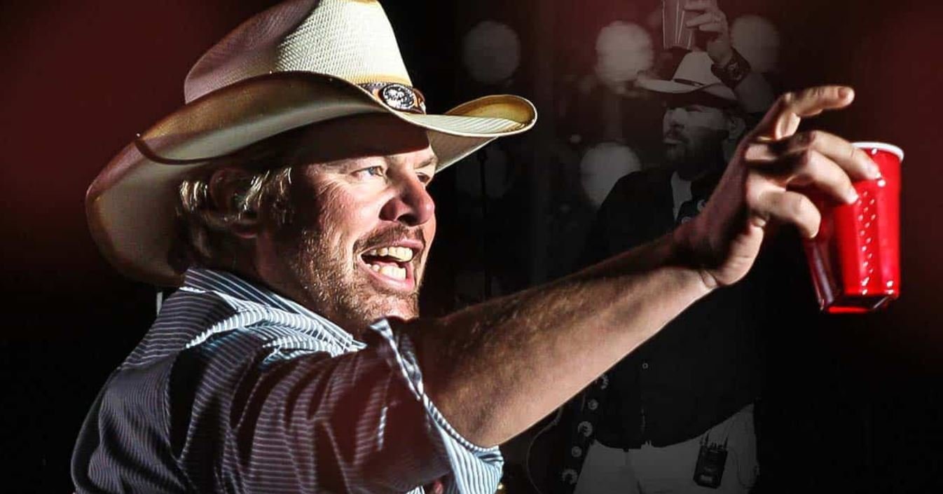 How Toby Keith Turned “Red Solo Cup” from a Joke into a Smash Hit