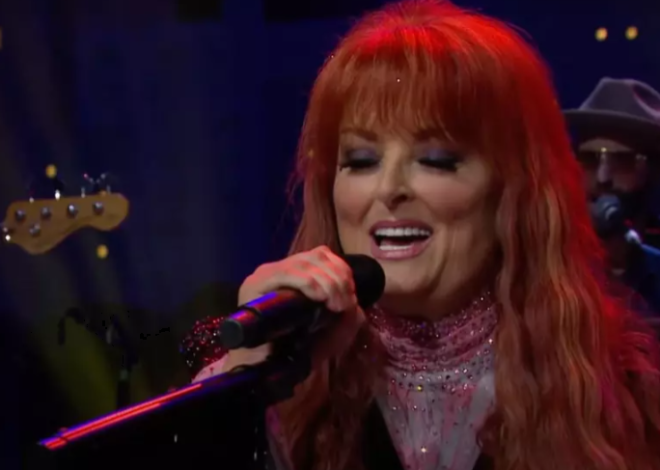 Watch Wynonna Judd Sing ‘Give a Little Love’ in ‘Austin City Limits’ Return