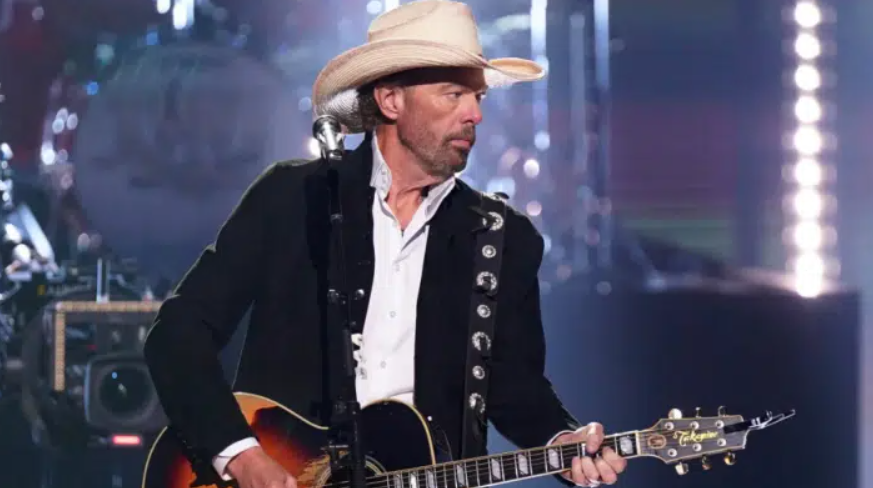 Toby Keith’s Final Performance Becomes One of the Year’s Top Searches on Google