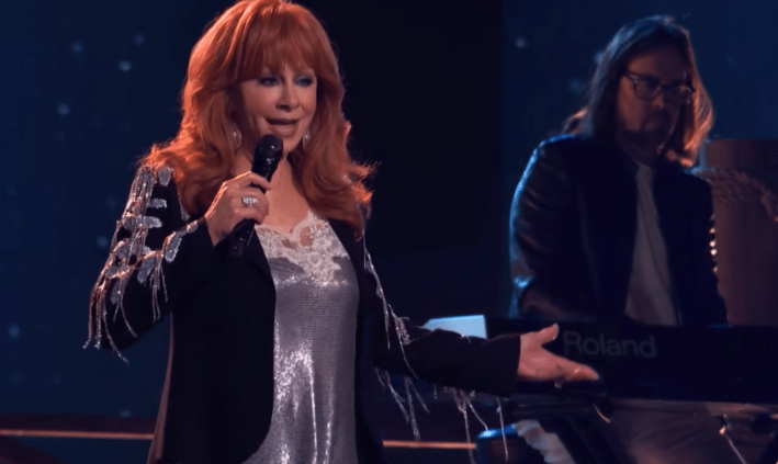 Reba McEntire Opens ‘Voice’ Semi-Final Results Show With “Consider Me Gone”