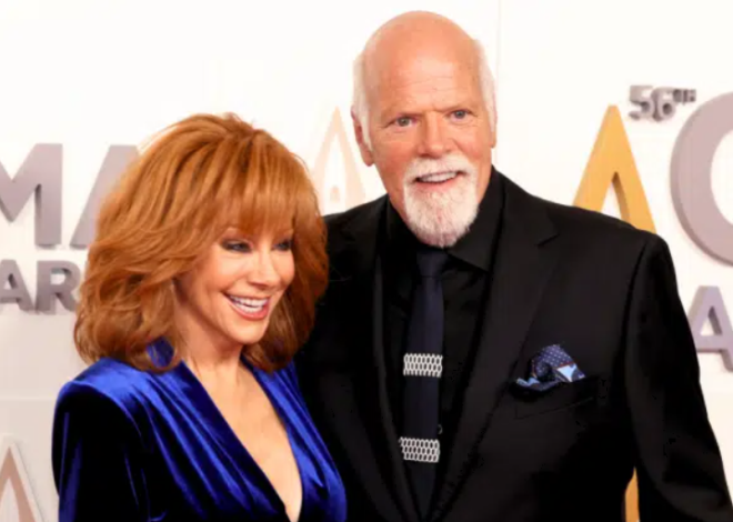 Reba McEntire & Rex Linn’s Adorable Love Story