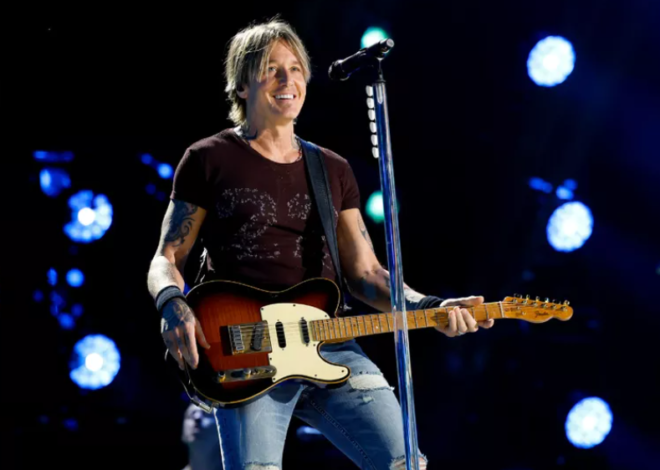 Keith Urban To Receive Coveted Honor At ACMs For The First Time Since 2010