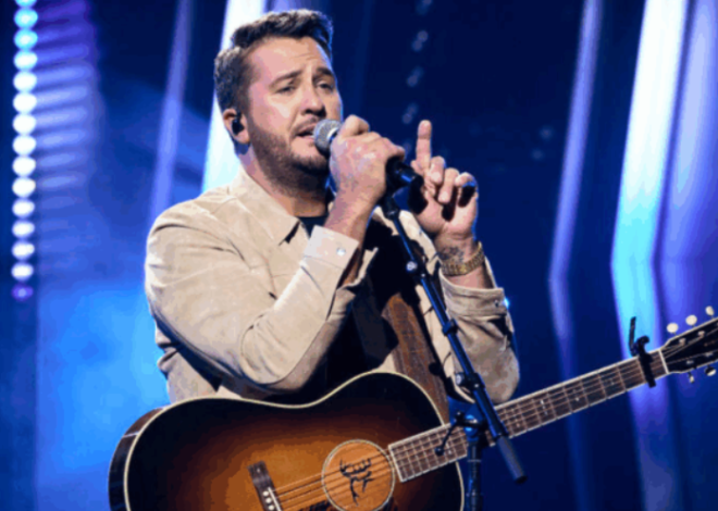 Luke Bryan Promises A Refund To Thousands Of Fans After Losing His Voice Mid-Concert