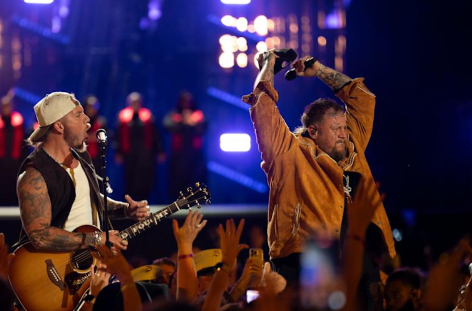 When Music Became Prayer: Jelly Roll and Brandon Lake’s Unforgettable Night at CMA Fest