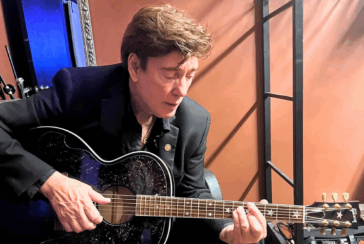 Ronnie McDowell Hospitalized After Suffering Medical Event Onstage