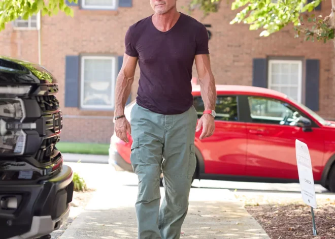 Tim McGraw Shaved His Head! Here’s Why