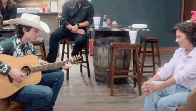 John Foster Respectfully Sings “Don’t Let The Old Man In” For Toby Keith’s Wife & Daughter