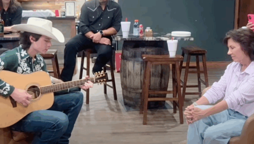 John Foster Respectfully Sings “Don’t Let The Old Man In” For Toby Keith’s Wife & Daughter