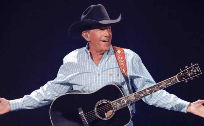 Over 82,000 People Have Signed Petition To Have George Strait Replace Super Bowl Halftime Performer