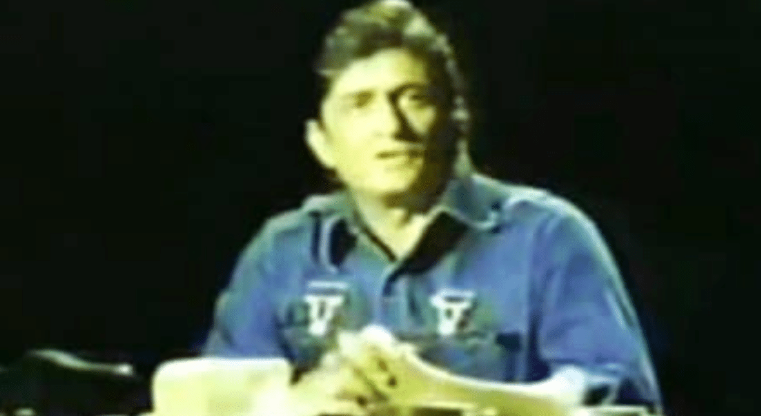 Johnny Cash Recites “Thanksgiving Prayer” While Dressed As A Farmer