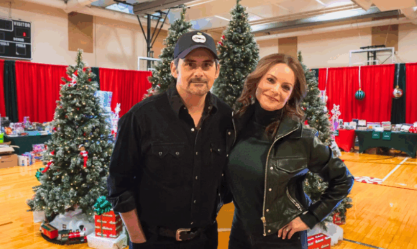 Over 1,100 Children Receive Christmas Gifts Through Brad Paisley And Kimberly Williams-Paisley’s Nonprofit