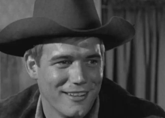 Roger Ewing, the Heart Behind Deputy Thad Greenwood on ‘Gunsmoke,’ Dies at 83