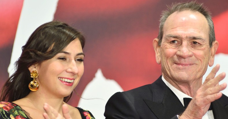REPORT: Tommy Lee Jones’ Daughter, Victoria, Found Deceased In Hotel On New Year’s Day