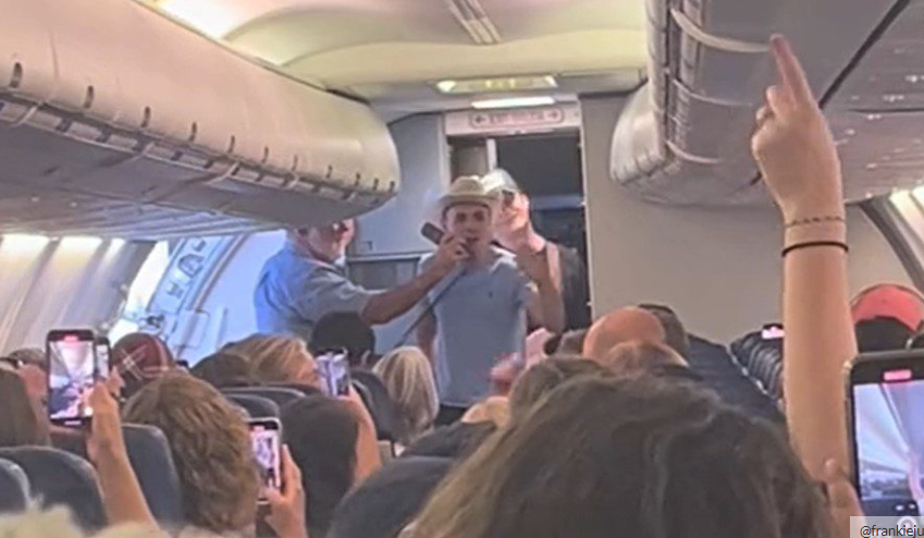 Country Singer Performs Toby Keith On Delayed Flight To Nashville