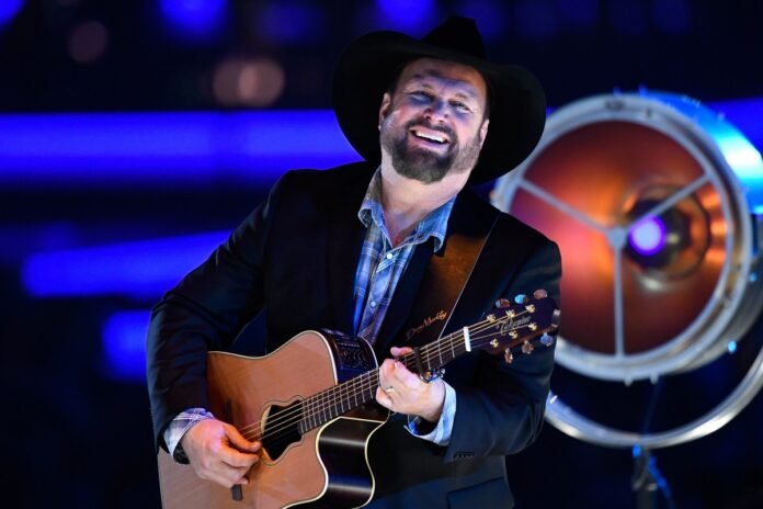 Garth Brooks reintroduces famous drum pod for upcoming tour.