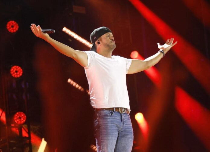 Luke Bryan reveals anxiety impacted his enjoyment of success.