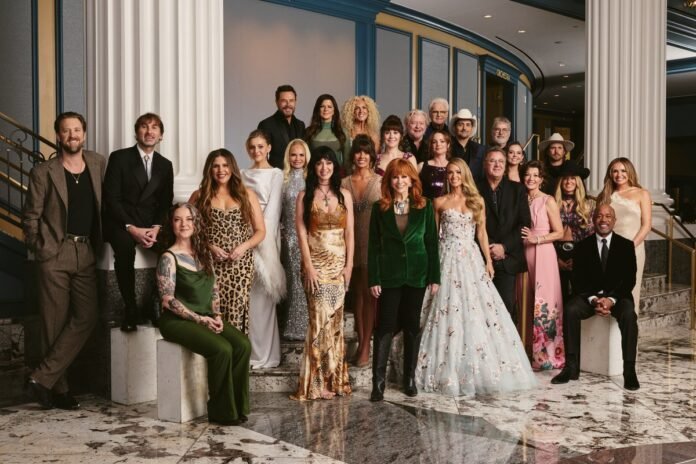 Dolly Parton Tribute Concert Features Music and Performer Images