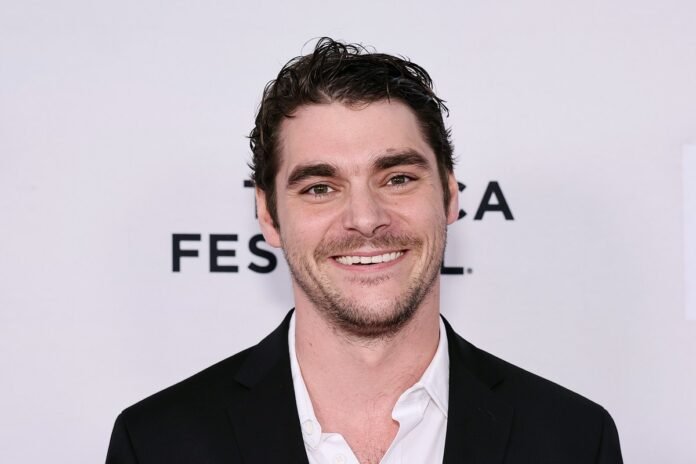 RJ Mitte, 34, actor from 'Breaking Bad' and disability advocate, passes away.