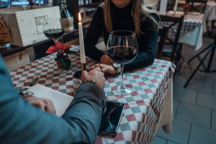 Understanding the foodie call trend in dating.